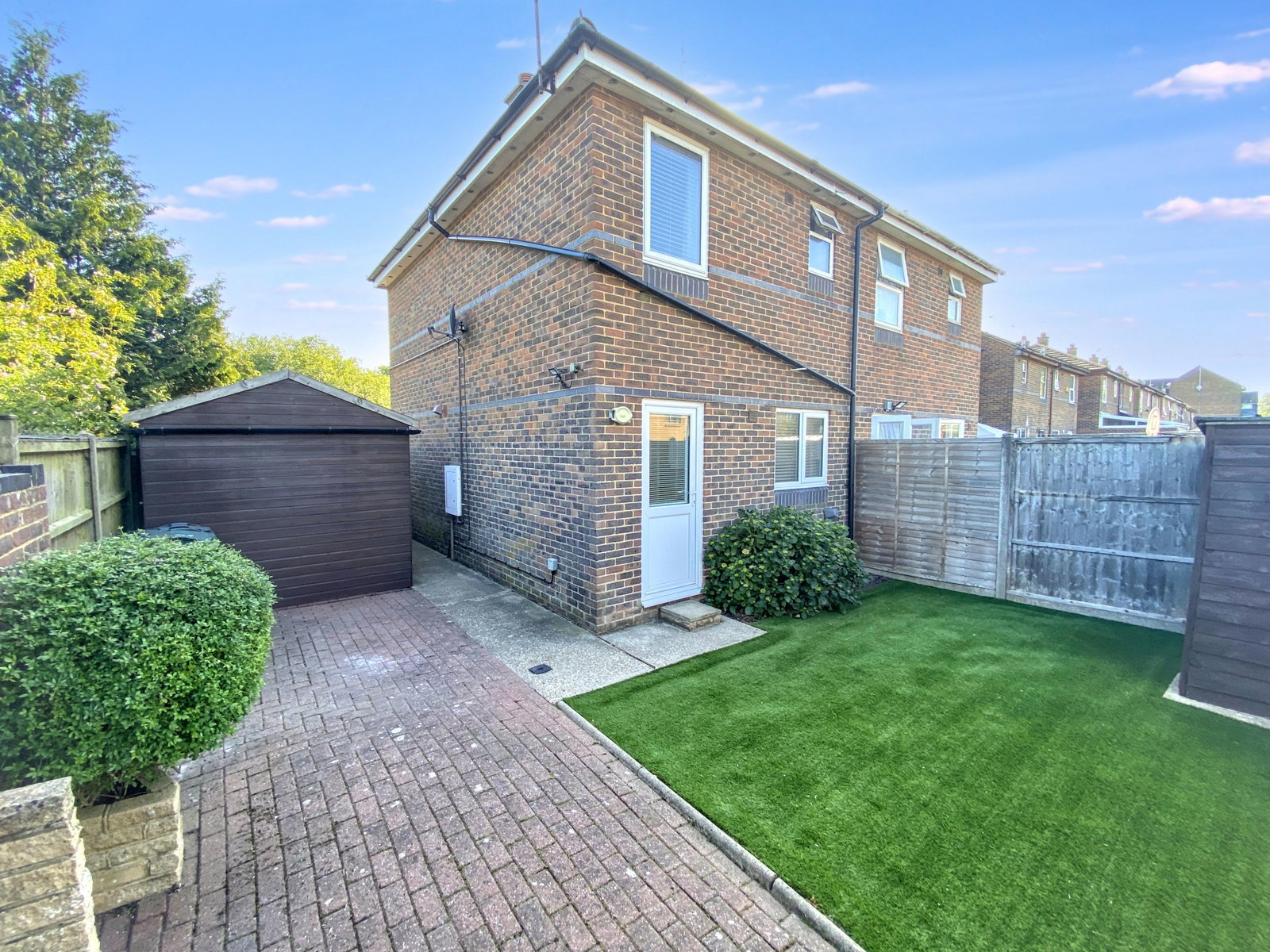 Semi Detached House in Ashford