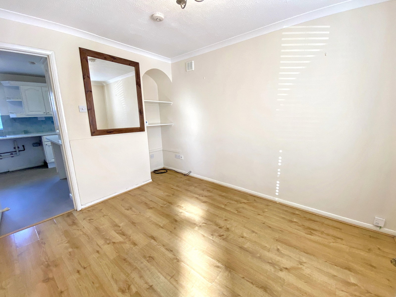 Semi Detached House in Ashford