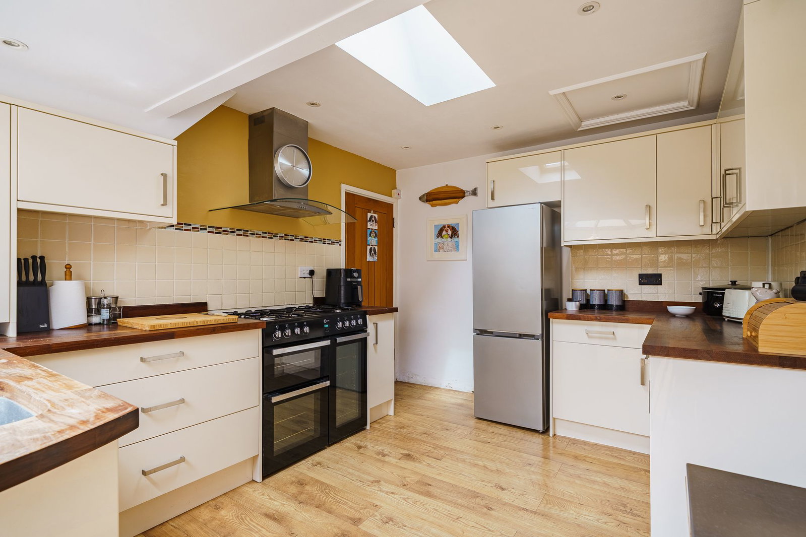 Semi Detached House in Reigate