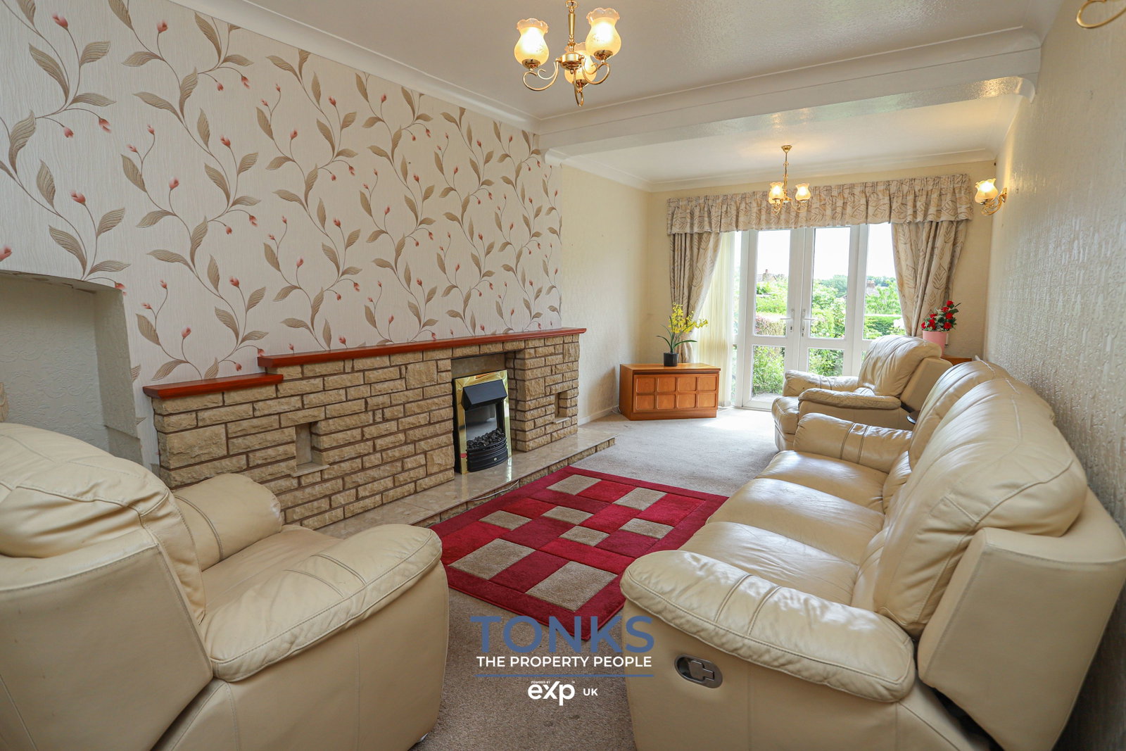 Semi Detached House in Halesowen