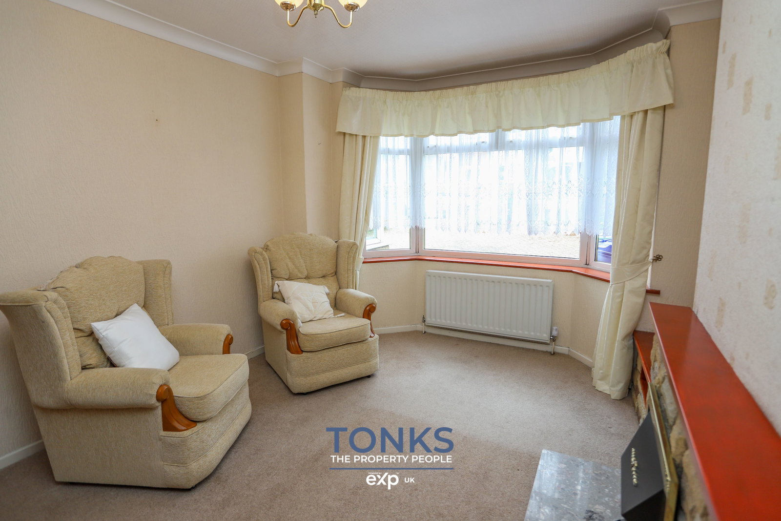 Semi Detached House in Halesowen