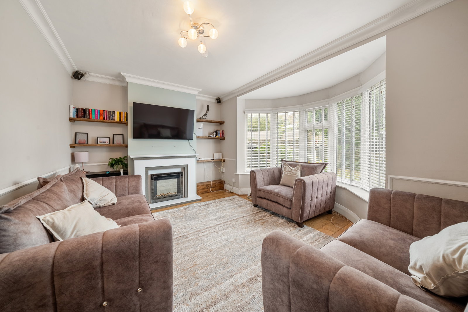 Semi Detached House in Bradford
