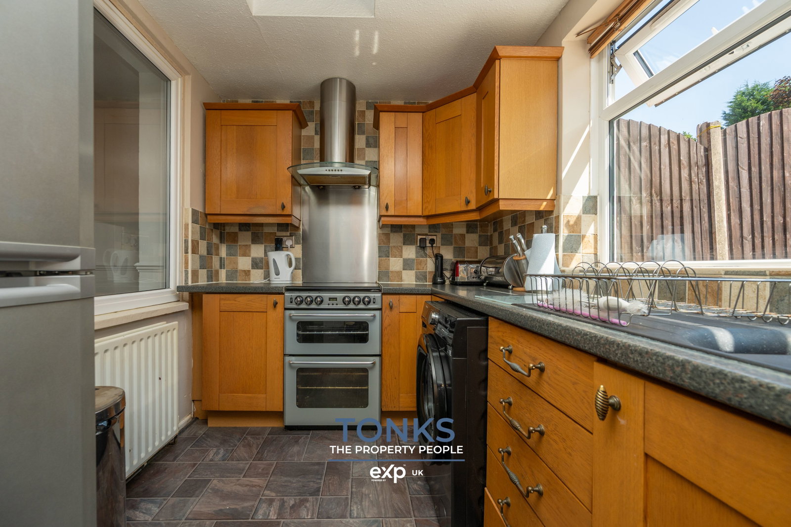 Semi Detached House in Oldbury