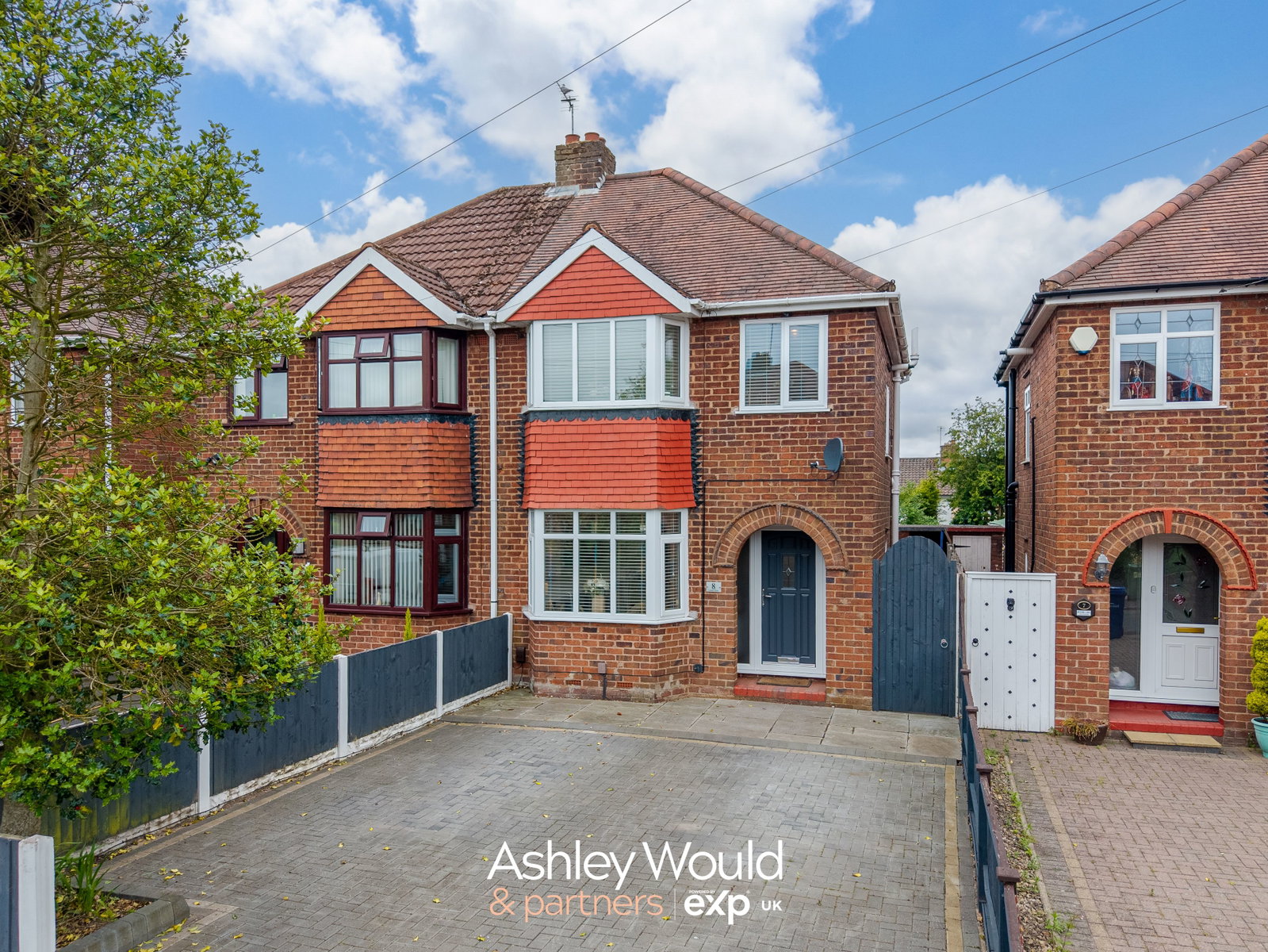 Semi Detached House in Dudley
