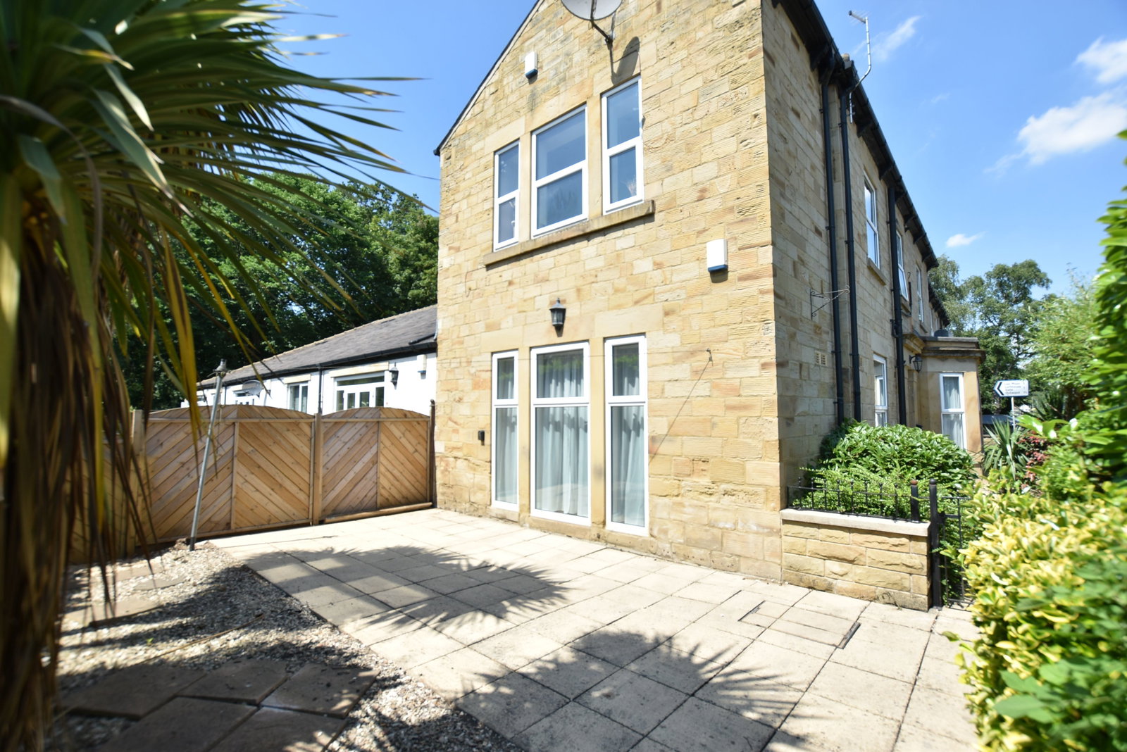Apartment in Wakefield