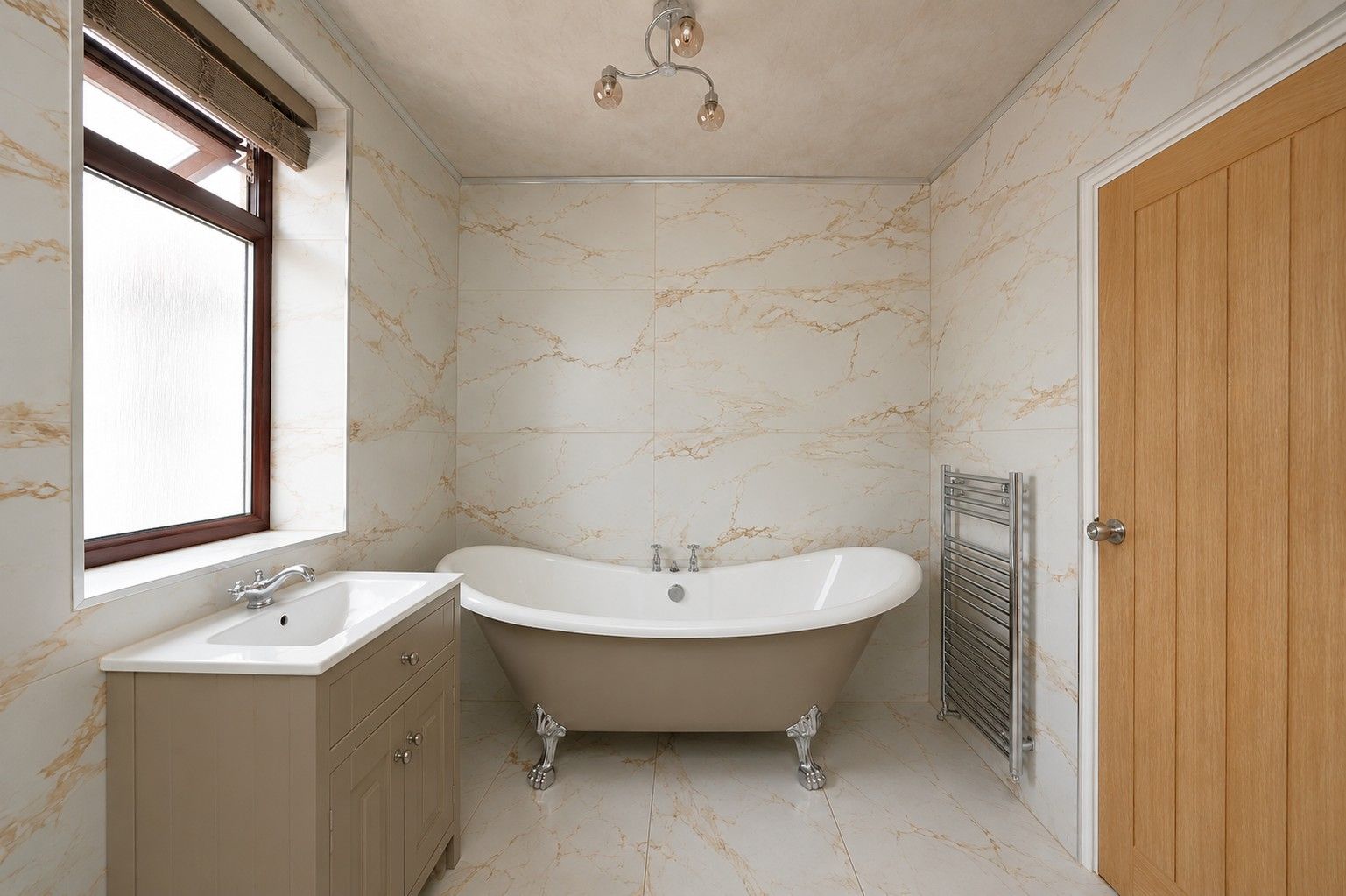 Bungalow in Walsall 4