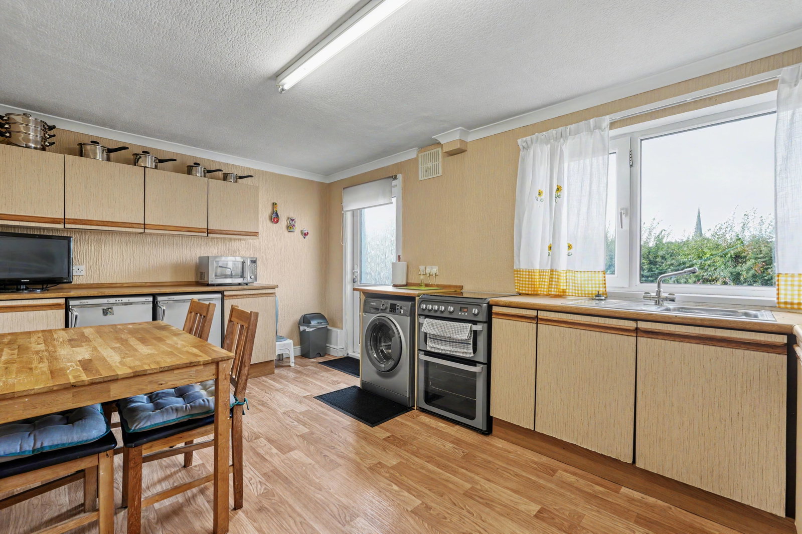 Terraced House for sale in Cockermouth, Pinfold Close, Cockermouth, CA13 9JW, 720 m²
