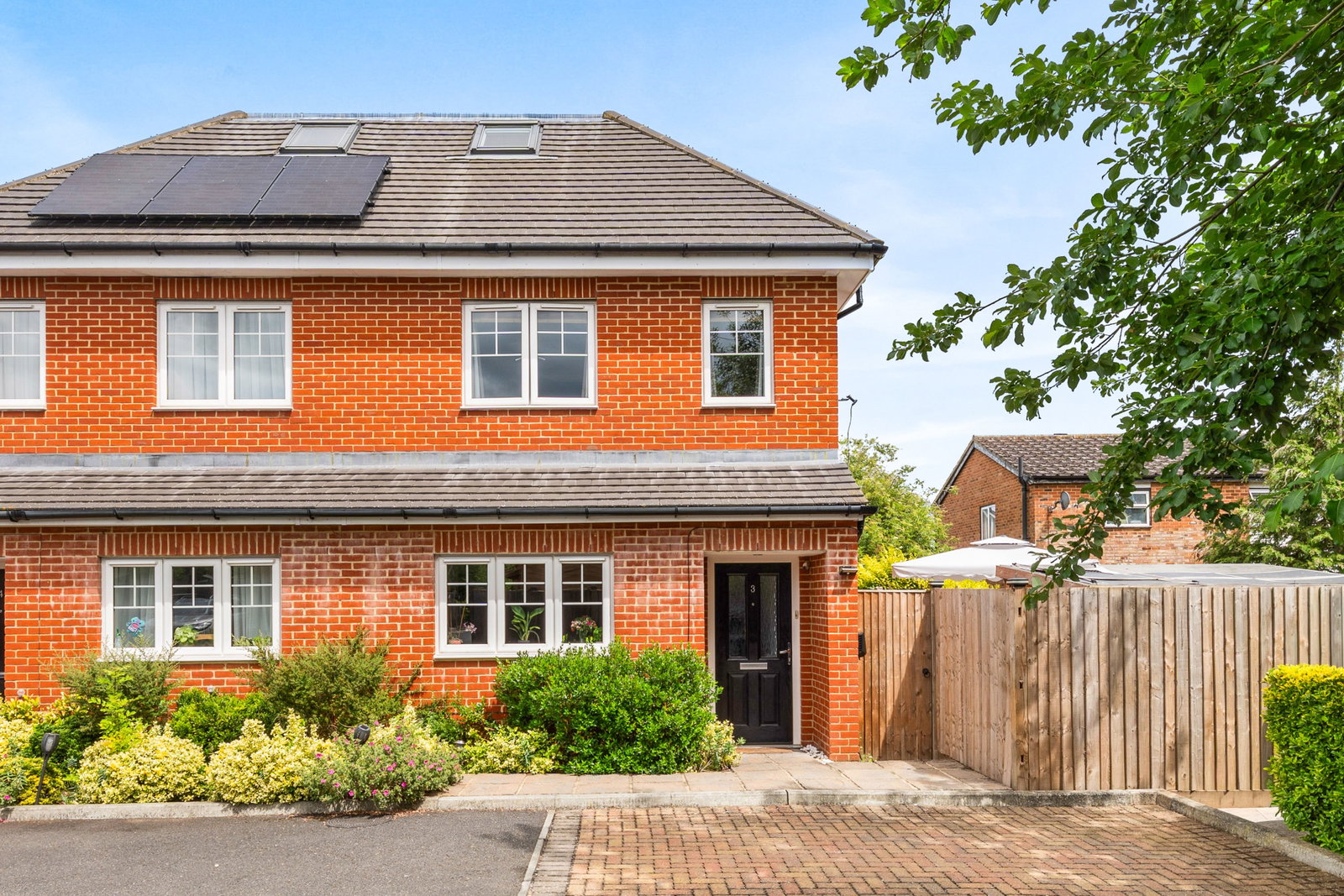 Semi Detached House in Epsom
