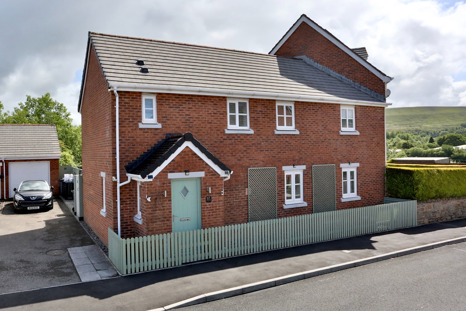 Semi Detached House in Ebbw Vale