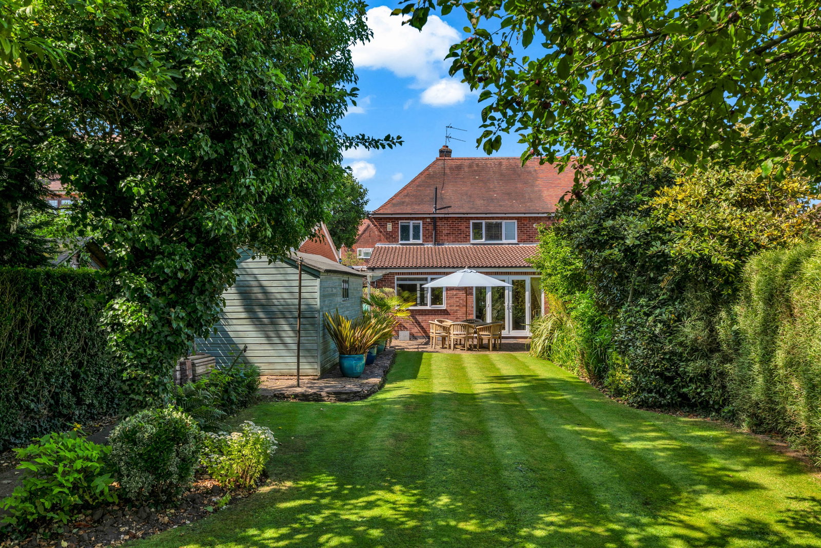 Semi Detached House in Leicester