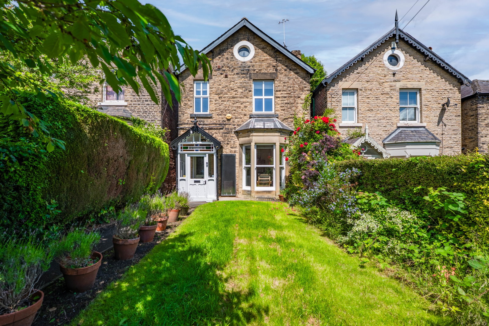 Detached House in Sheffield