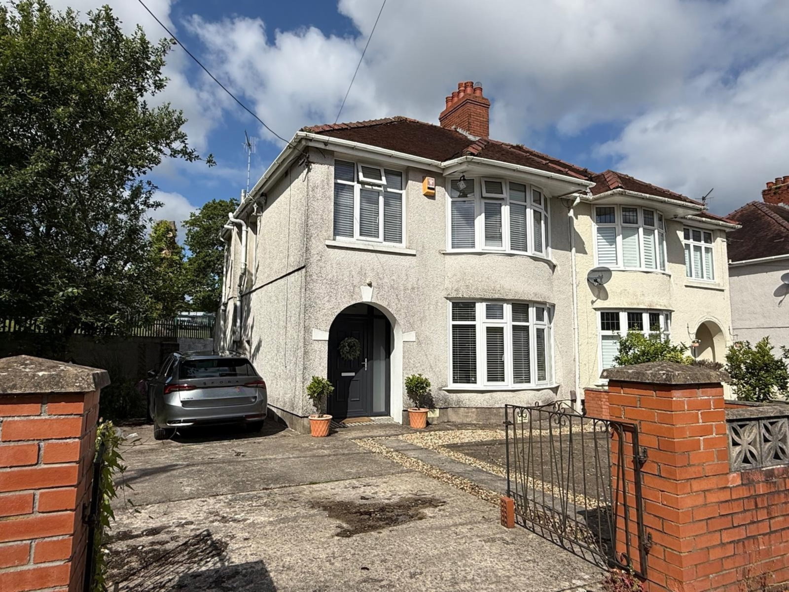 Semi Detached House in Swansea