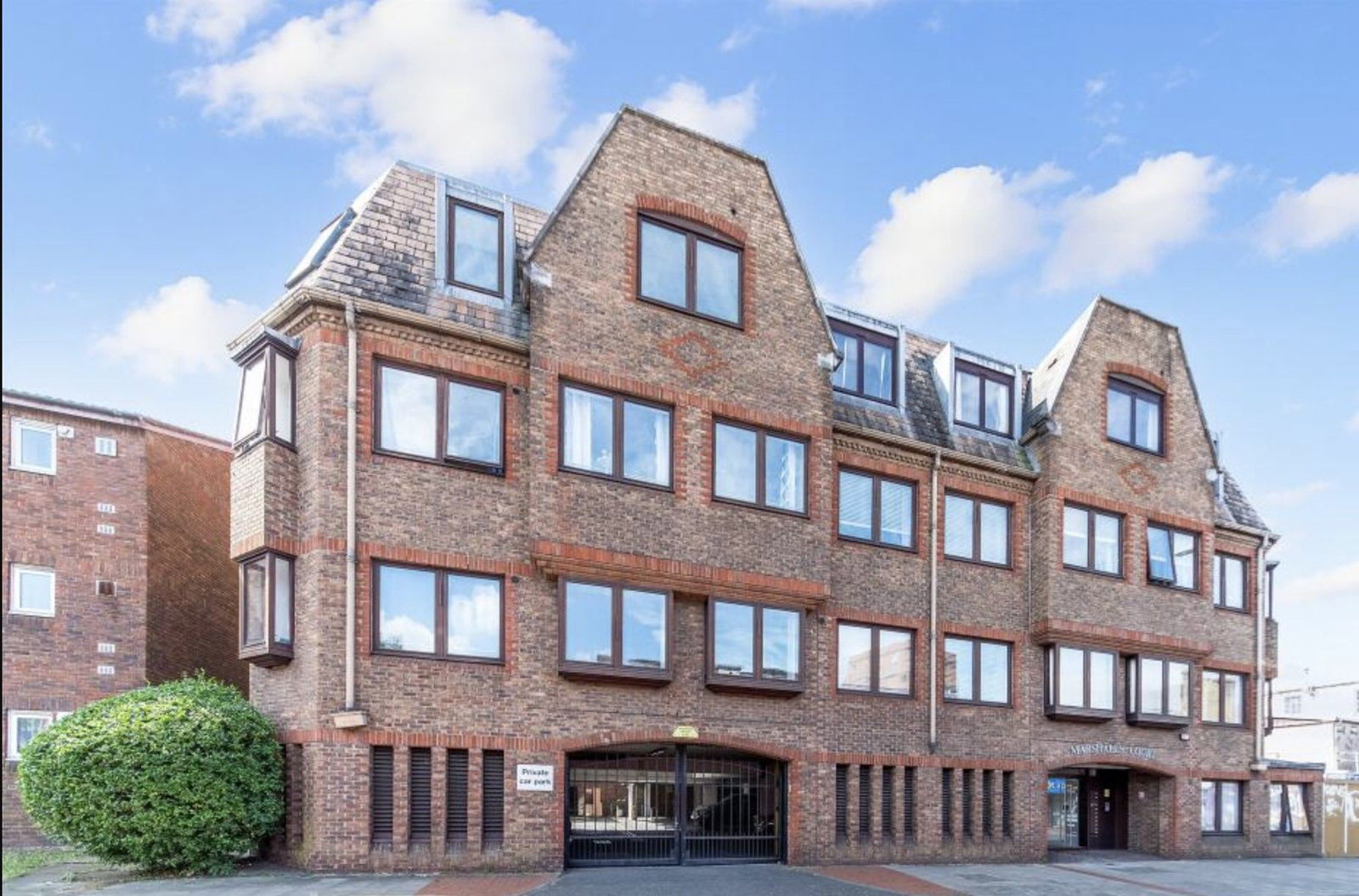 Flat in Sutton