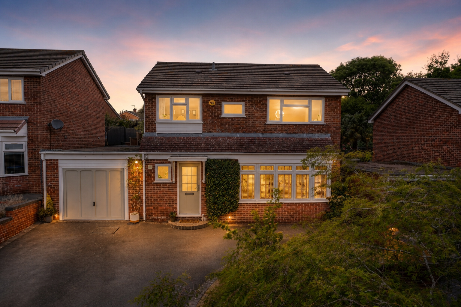 Detached House in Rugby