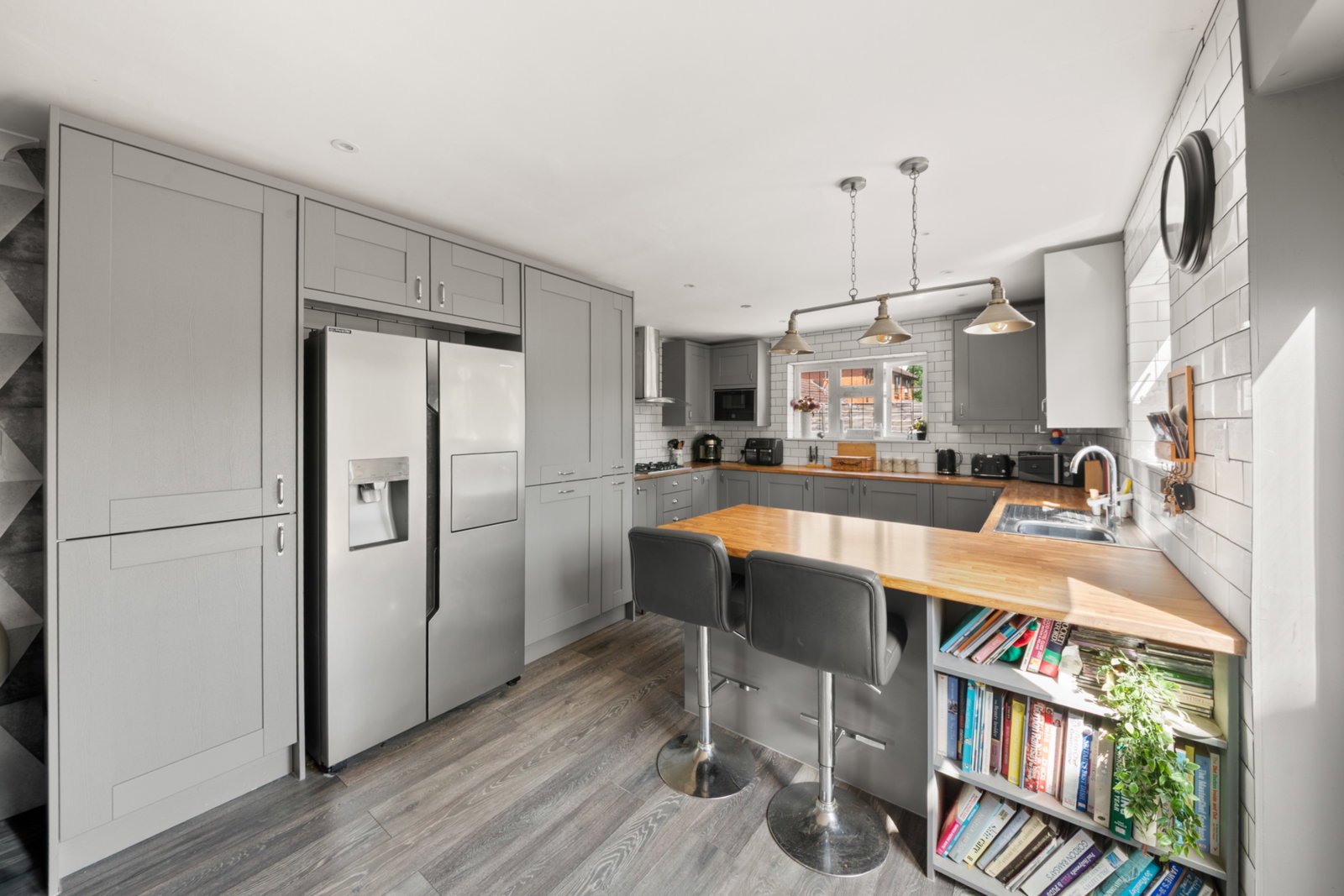 Semi Detached House in Feltham