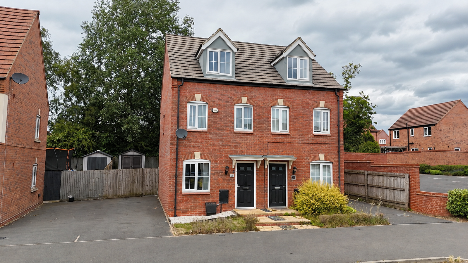 Semi Detached House in Derby
