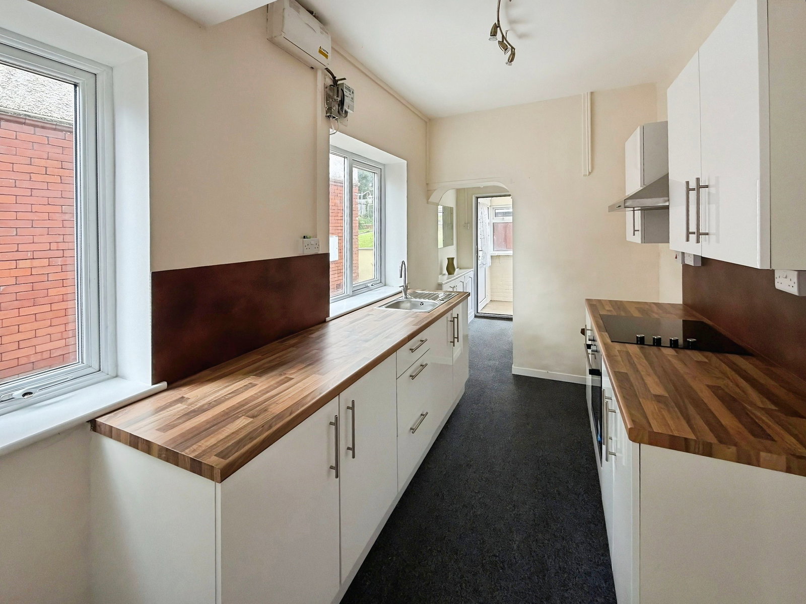 Semi Detached House in Swansea
