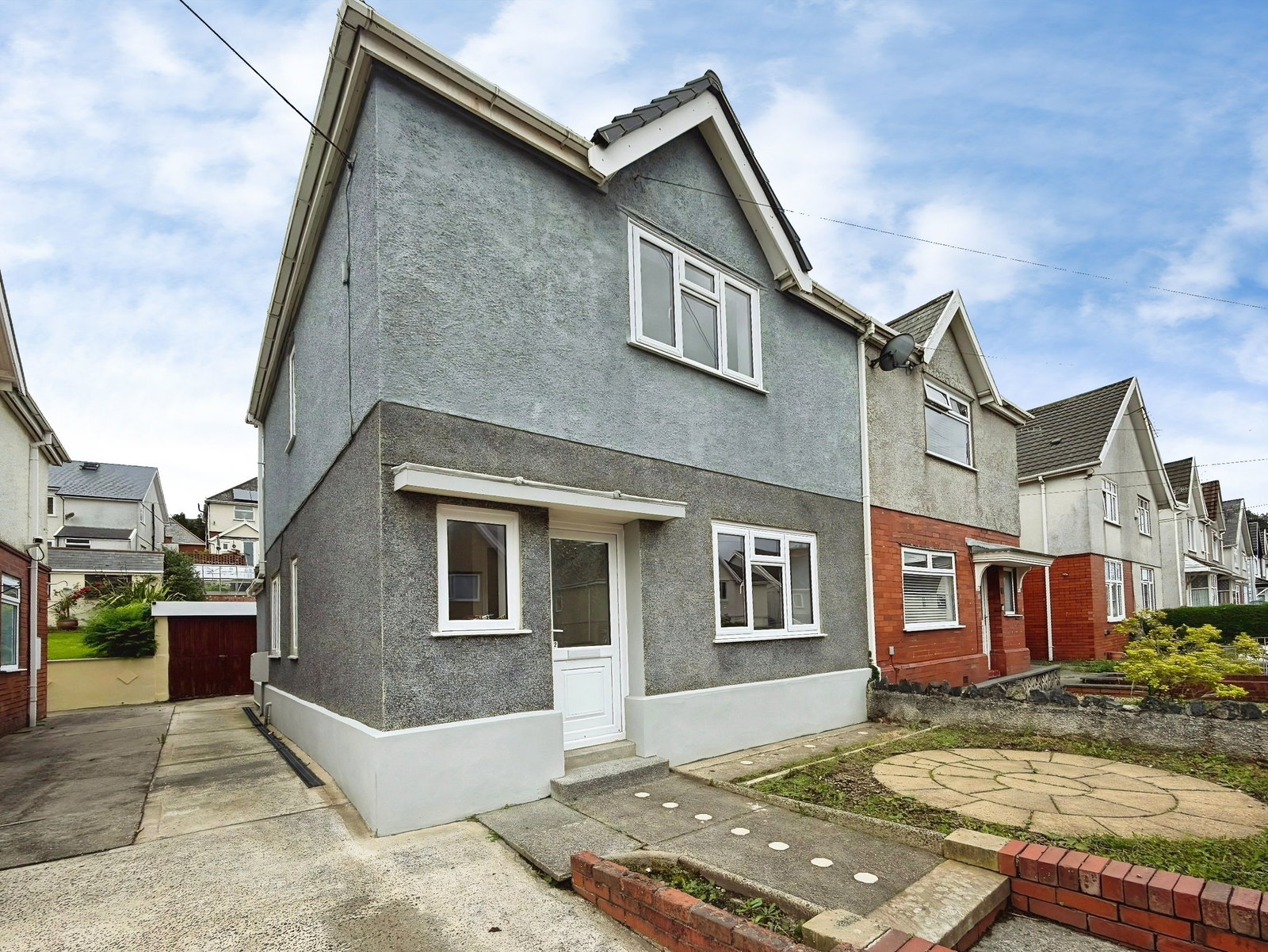 Semi Detached House in Swansea