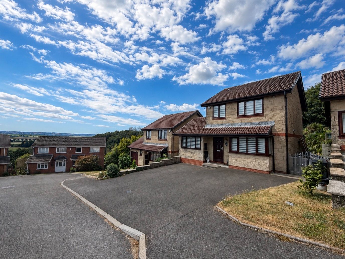 Detached House in Swansea