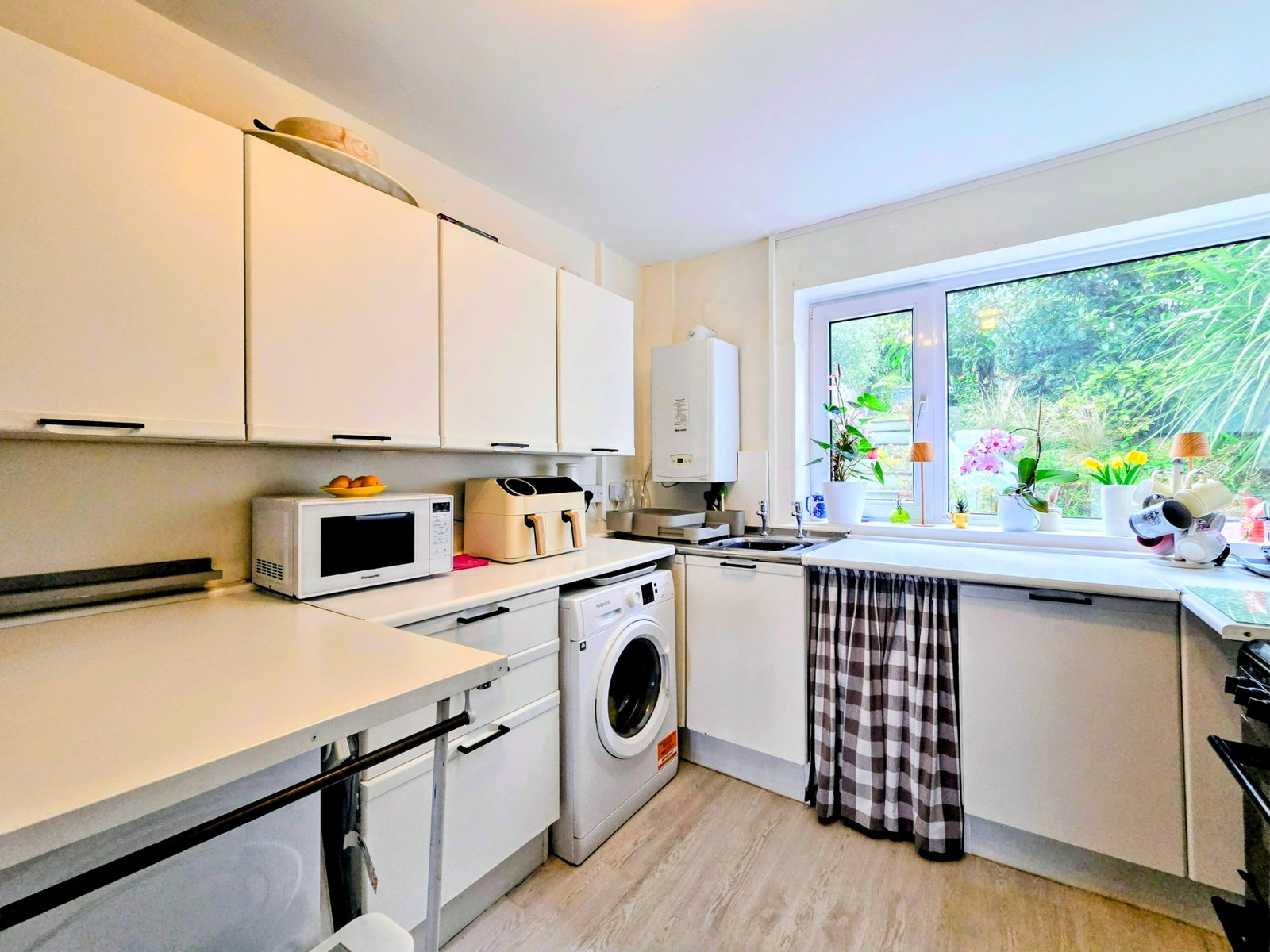 Semi Detached House for sale in Plymouth, Bridwell Road, Plymouth