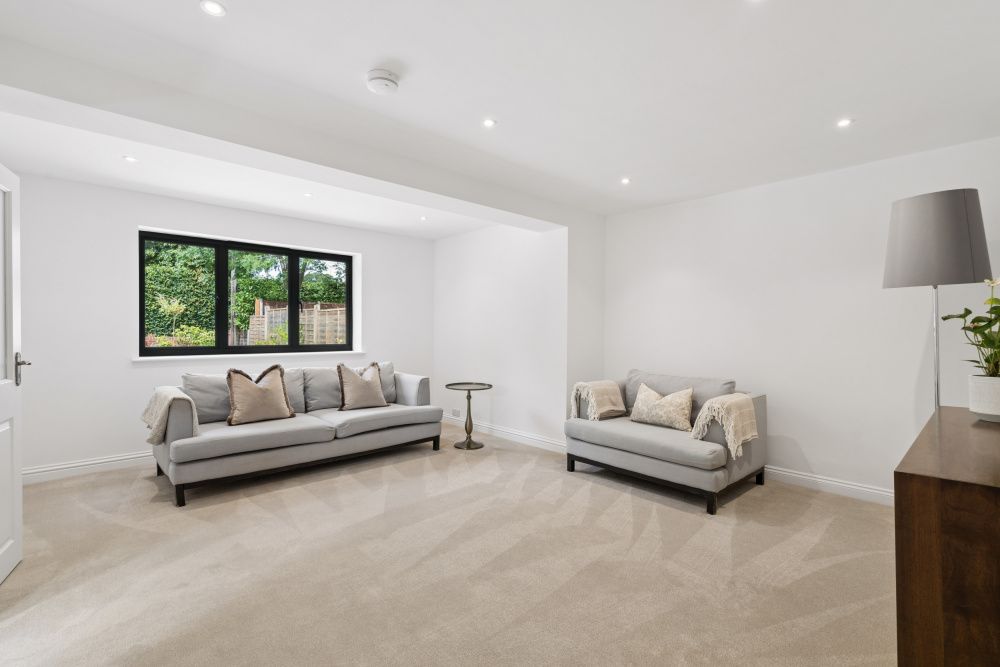 Semi Detached House in Hitchin