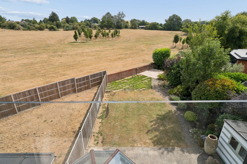 Semi Detached House in Hitchin