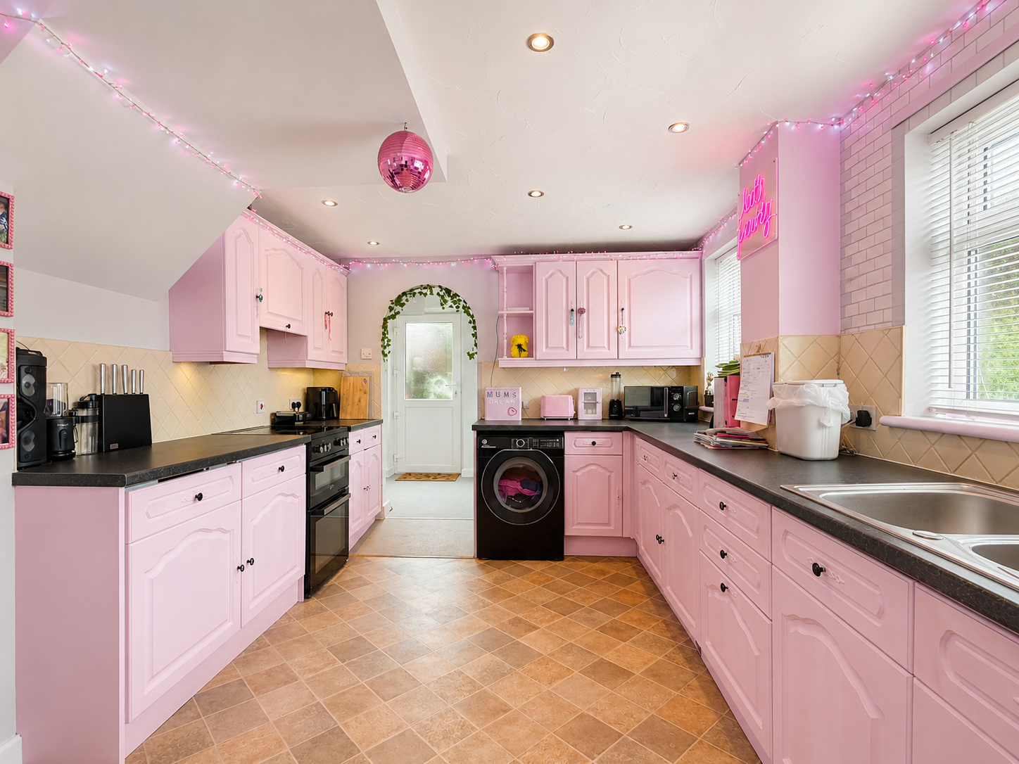 Semi Detached House in Ramsgate