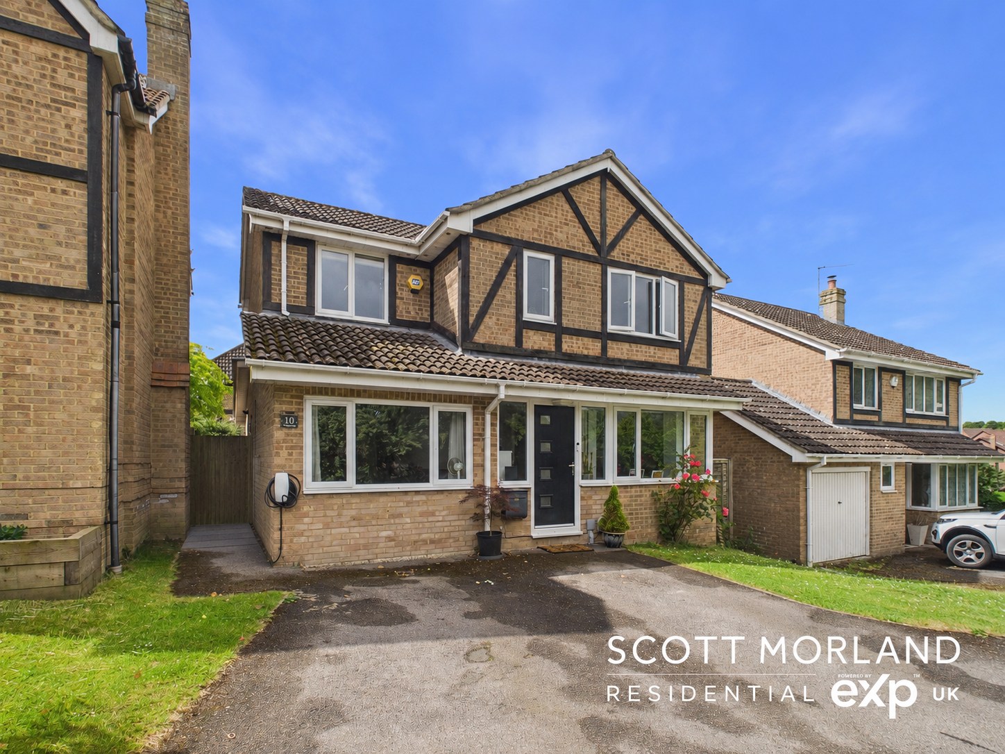 Detached House in Basingstoke