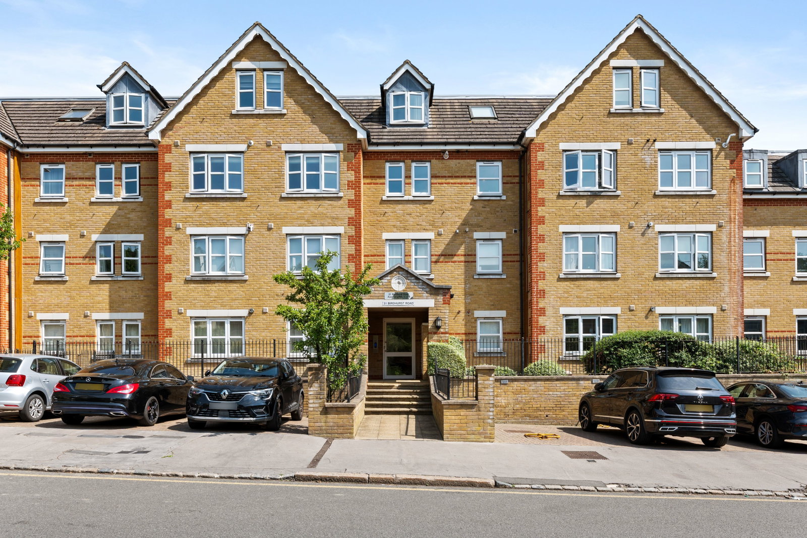 Flat in South Croydon