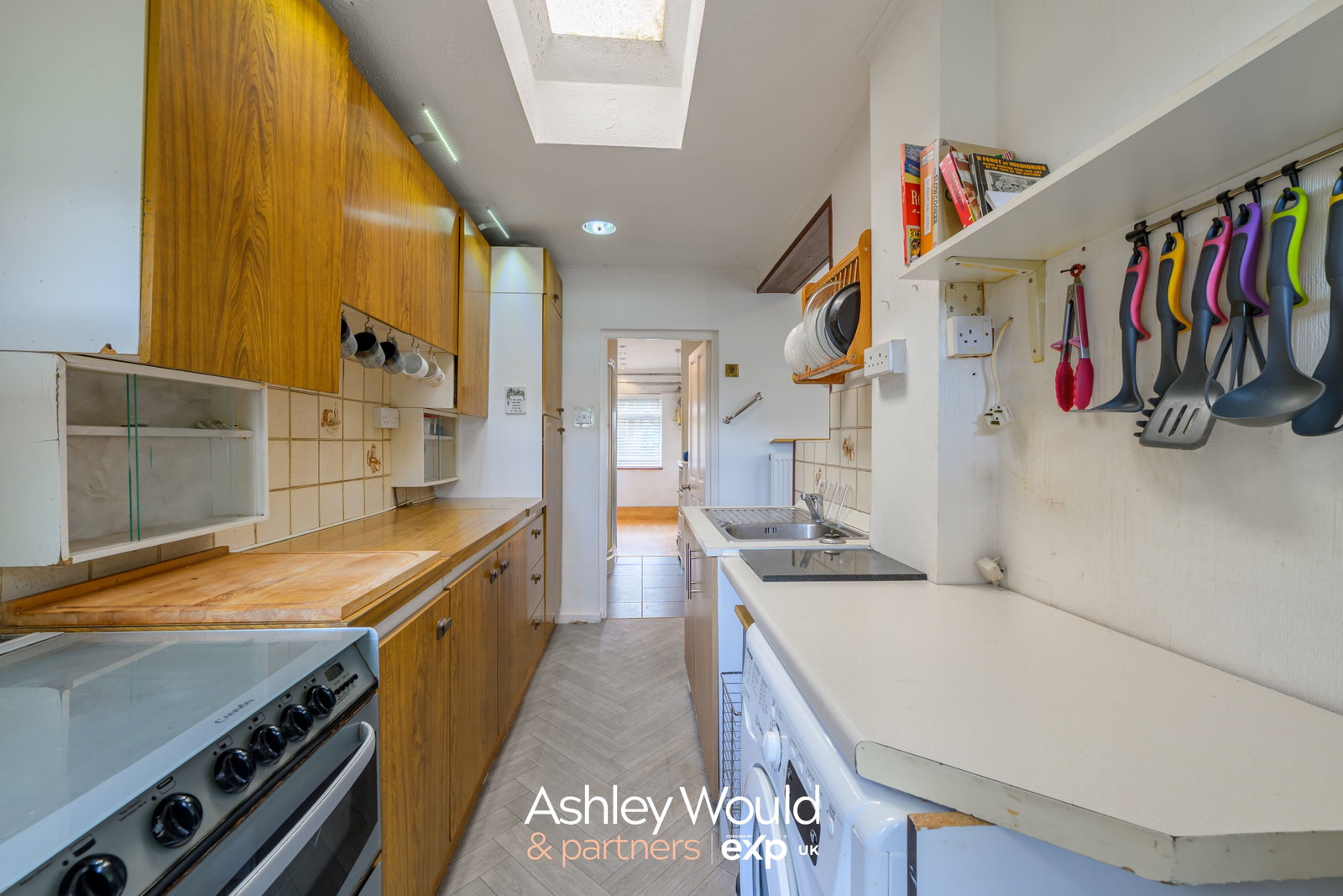 Semi Detached House in Oldbury
