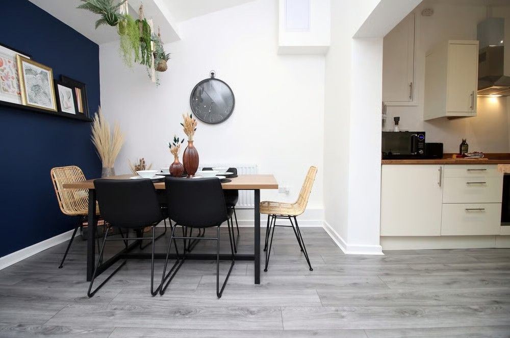 Semi Detached House in Cardiff