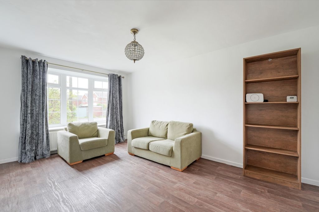 Detached House in Rotherham