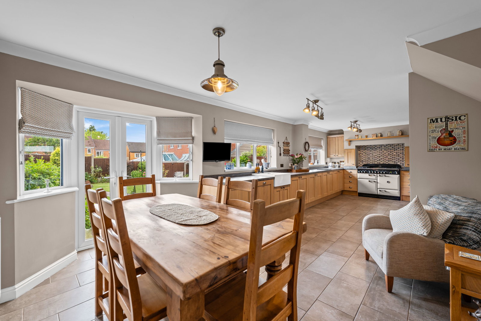 Detached House in Stoke-on-Trent