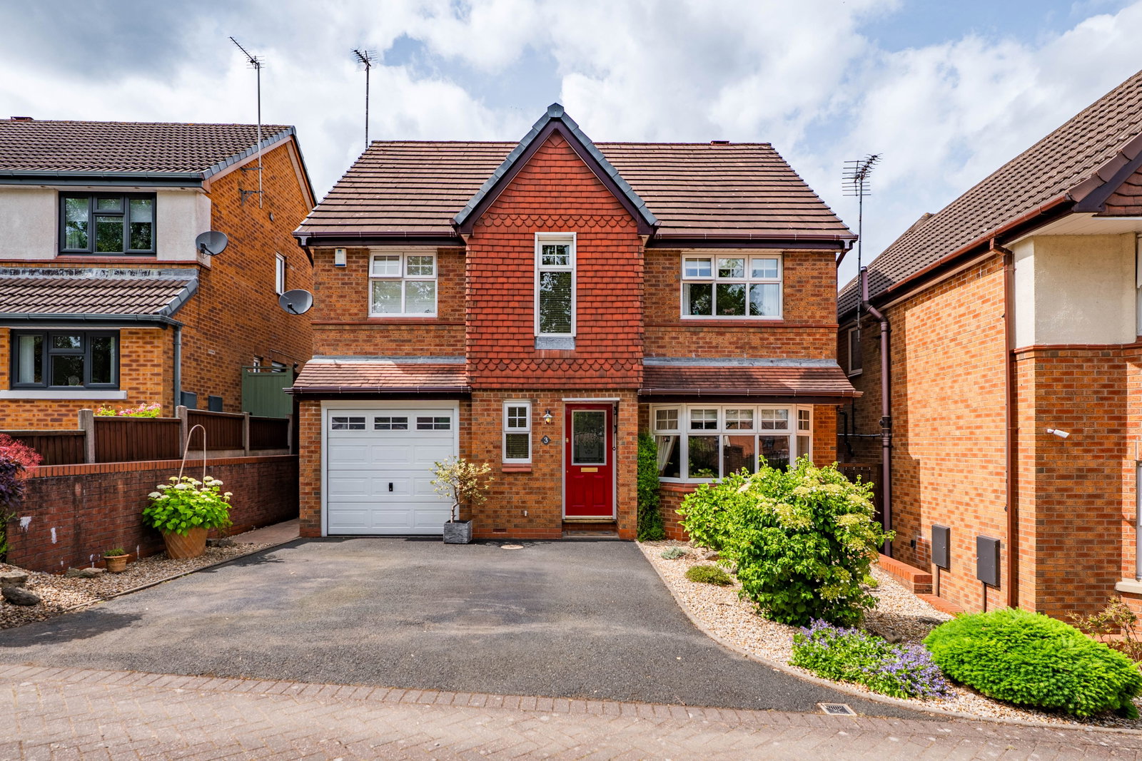 Detached House in Stoke-on-Trent