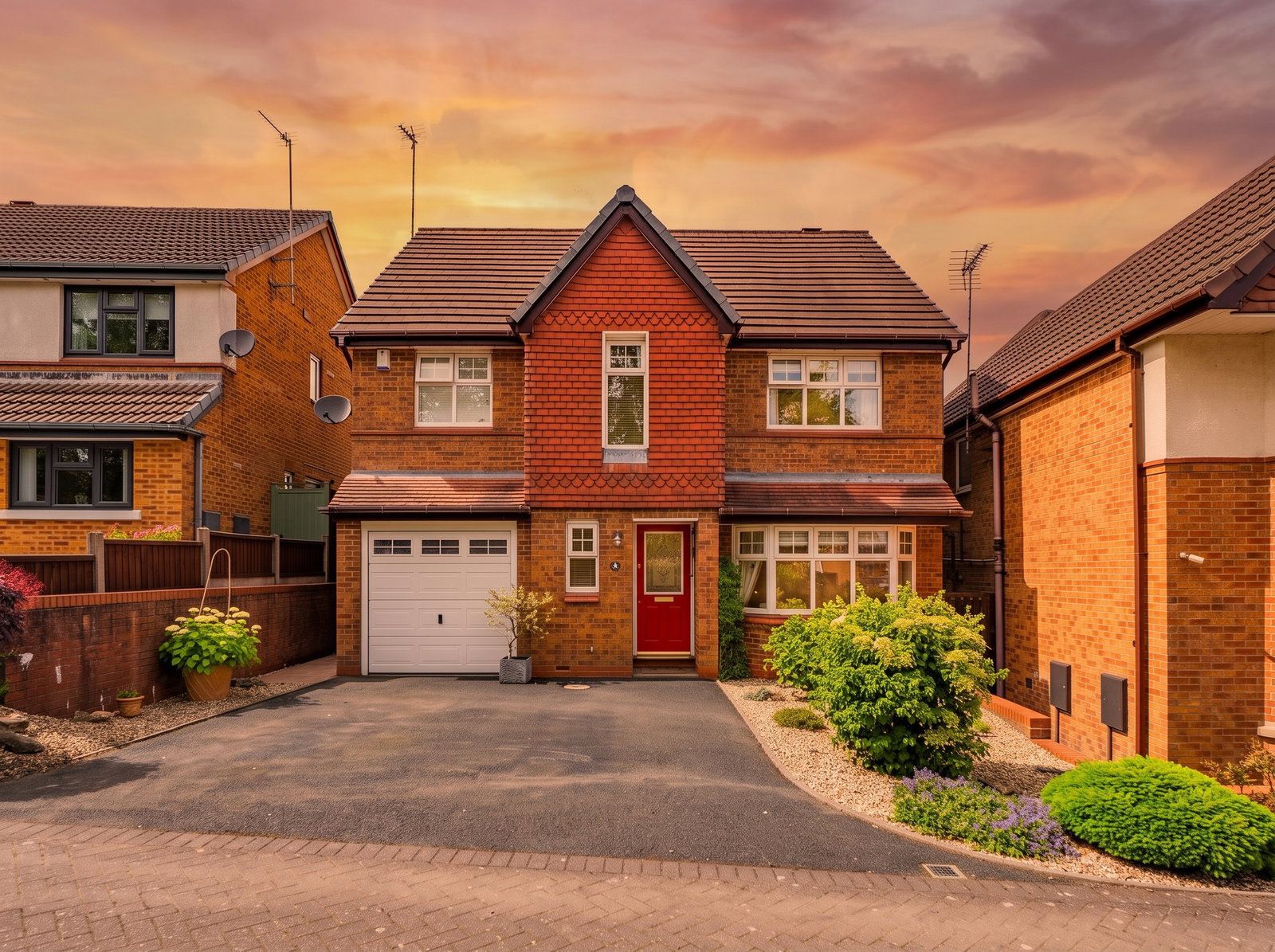 Detached House in Stoke-on-Trent