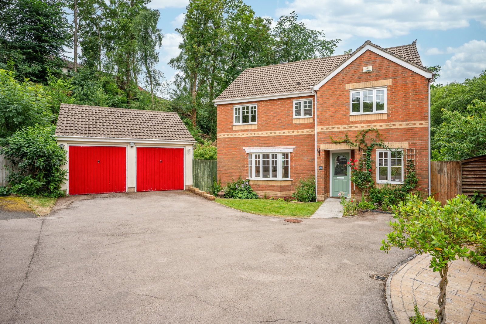 Detached House in Abergavenny