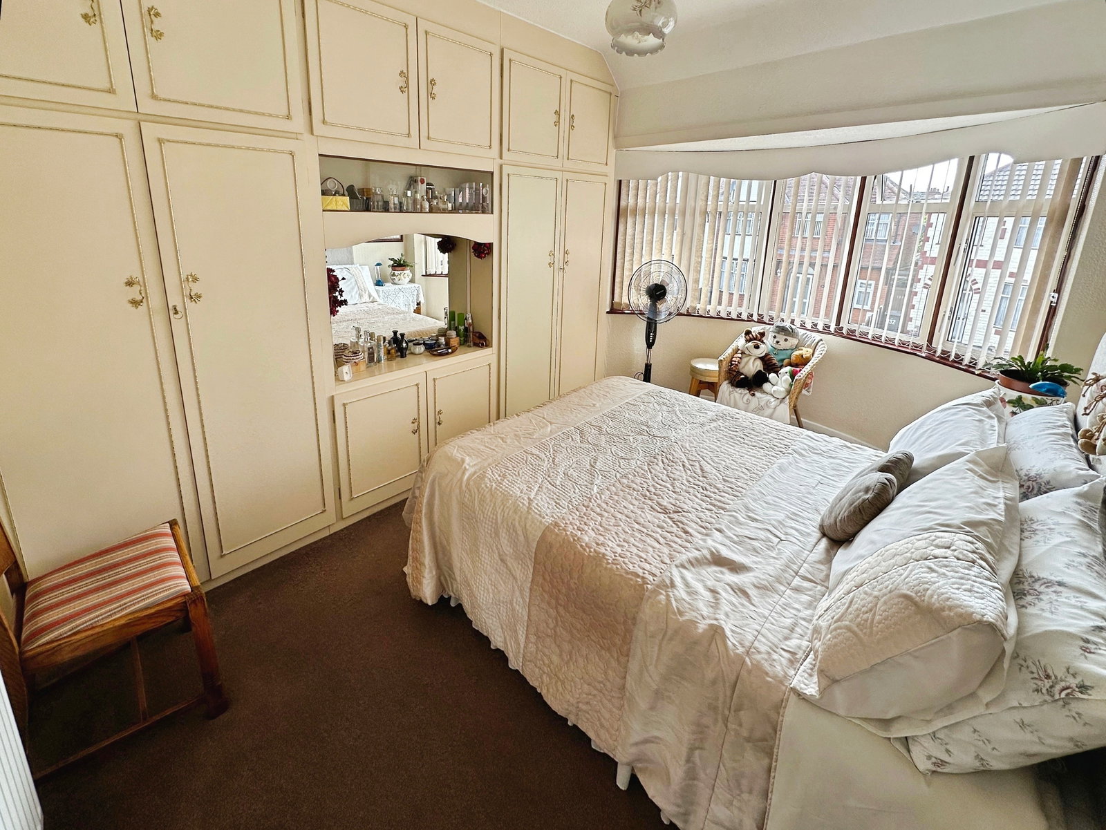 Semi Detached House in Leicester