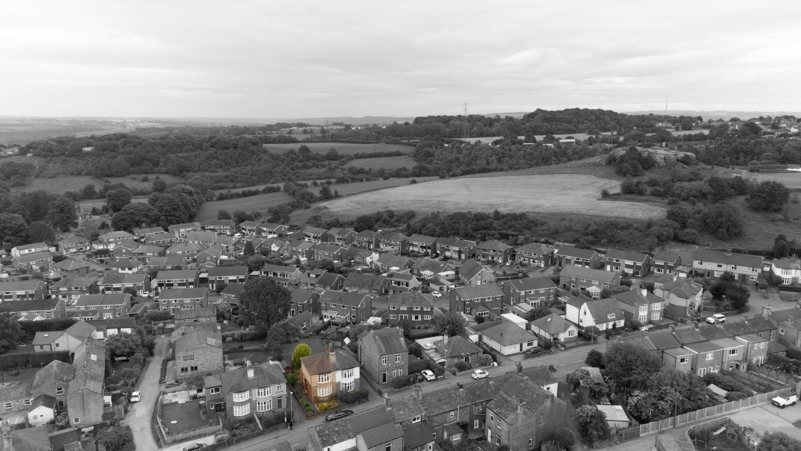 Semi Detached House in Brighouse