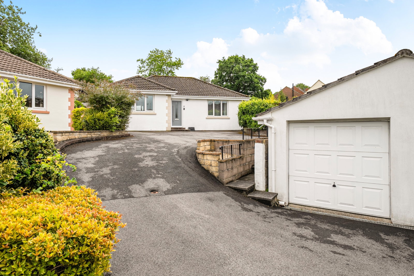 Bungalow in Warminster