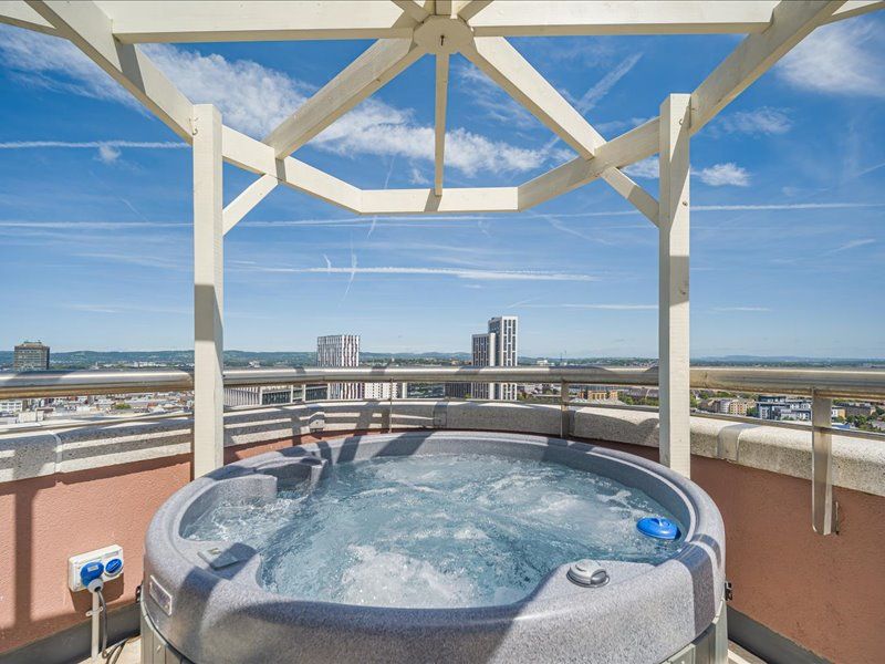 Penthouse in Cardiff