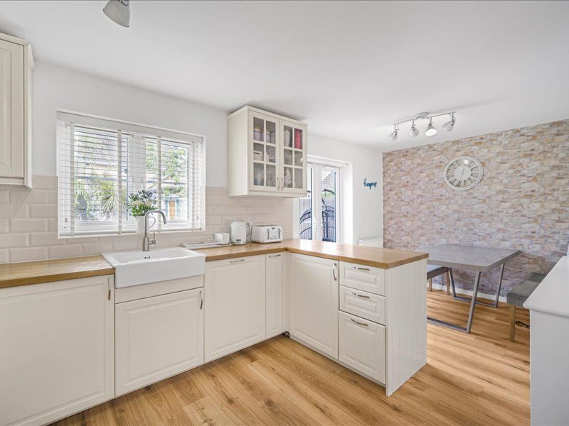 Semi Detached House in Caerphilly