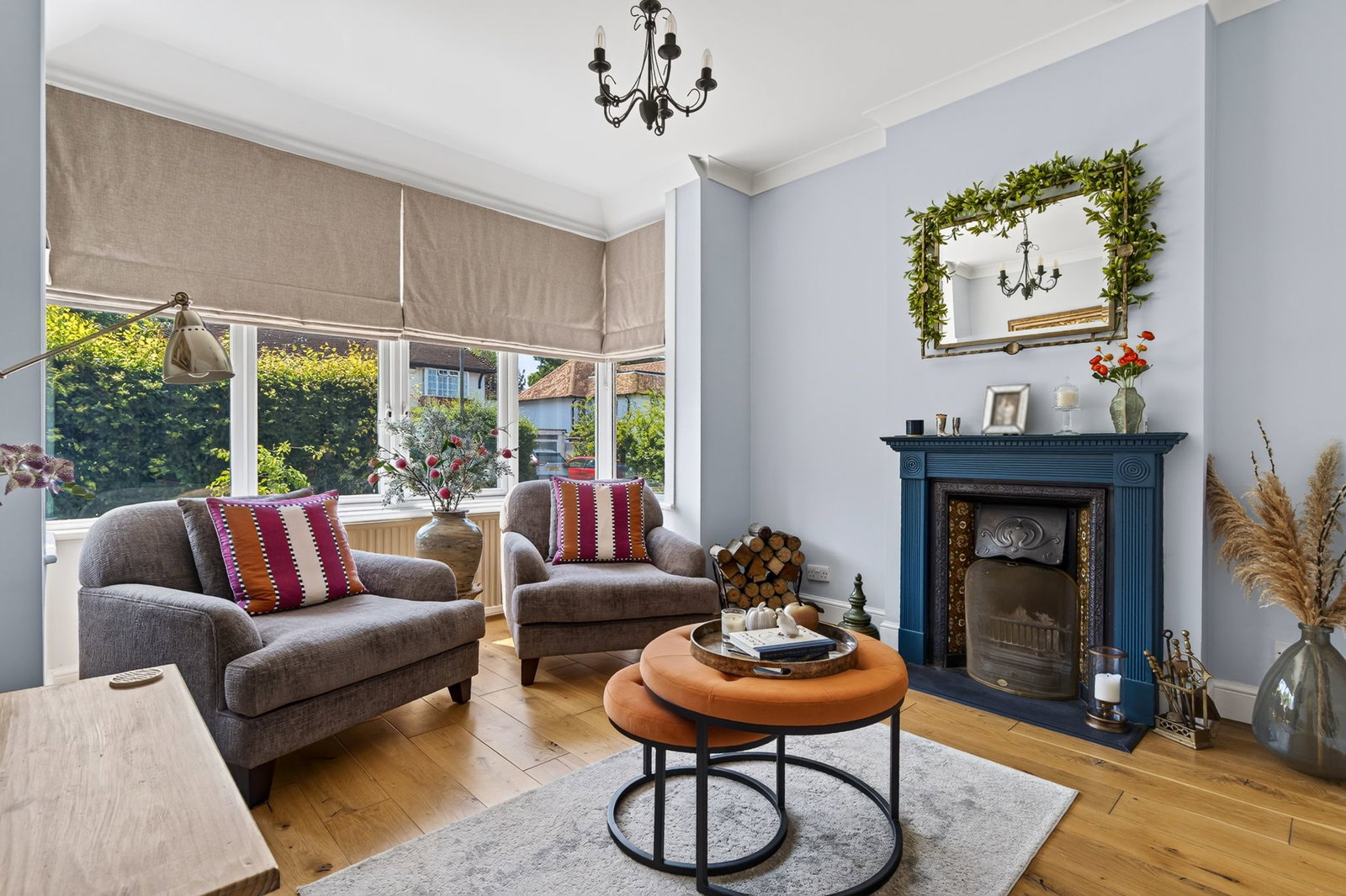 Semi Detached House in Limpsfield