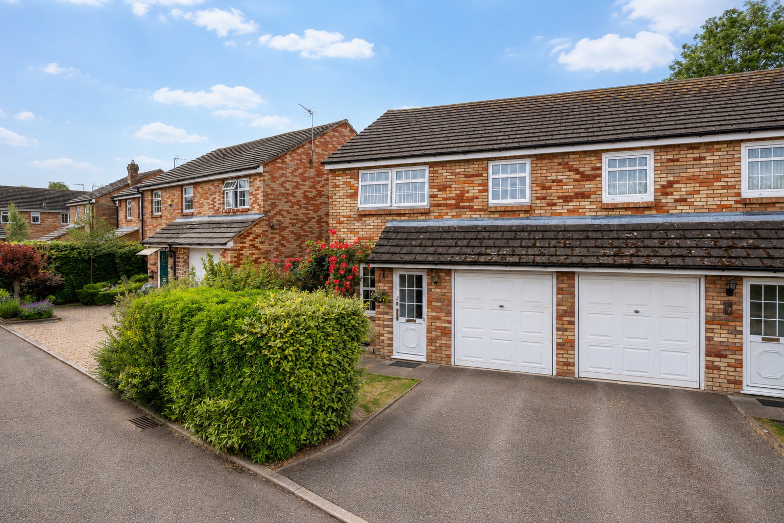 Semi Detached House in Leighton Buzzard