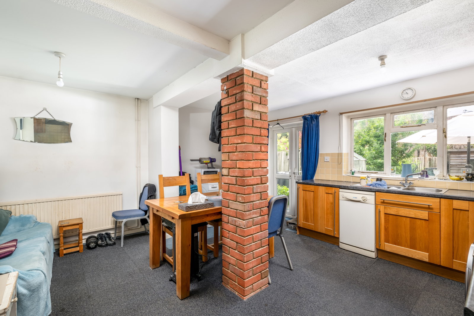 Semi Detached House in Leighton Buzzard