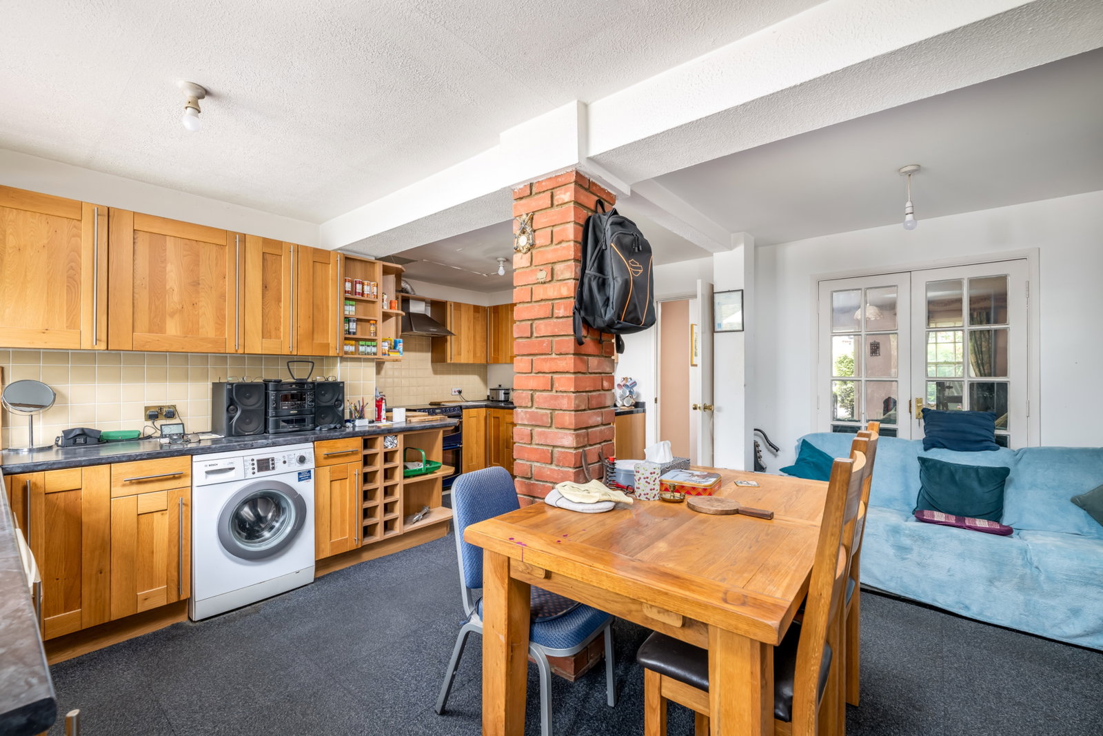 Semi Detached House in Leighton Buzzard