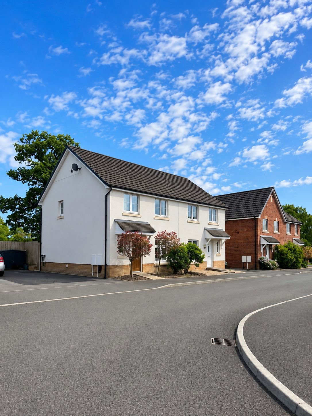 Semi Detached House in Carmarthen