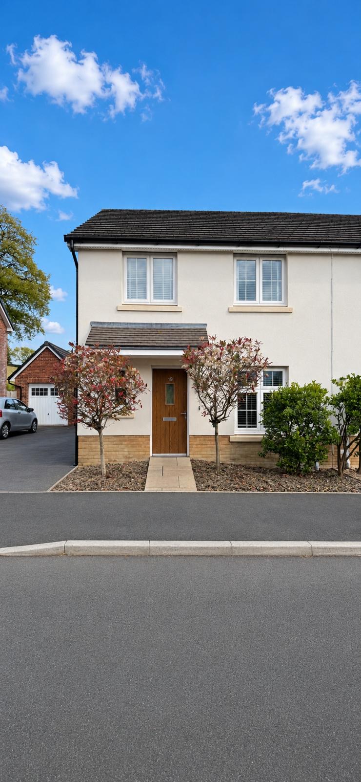 Semi Detached House in Carmarthen