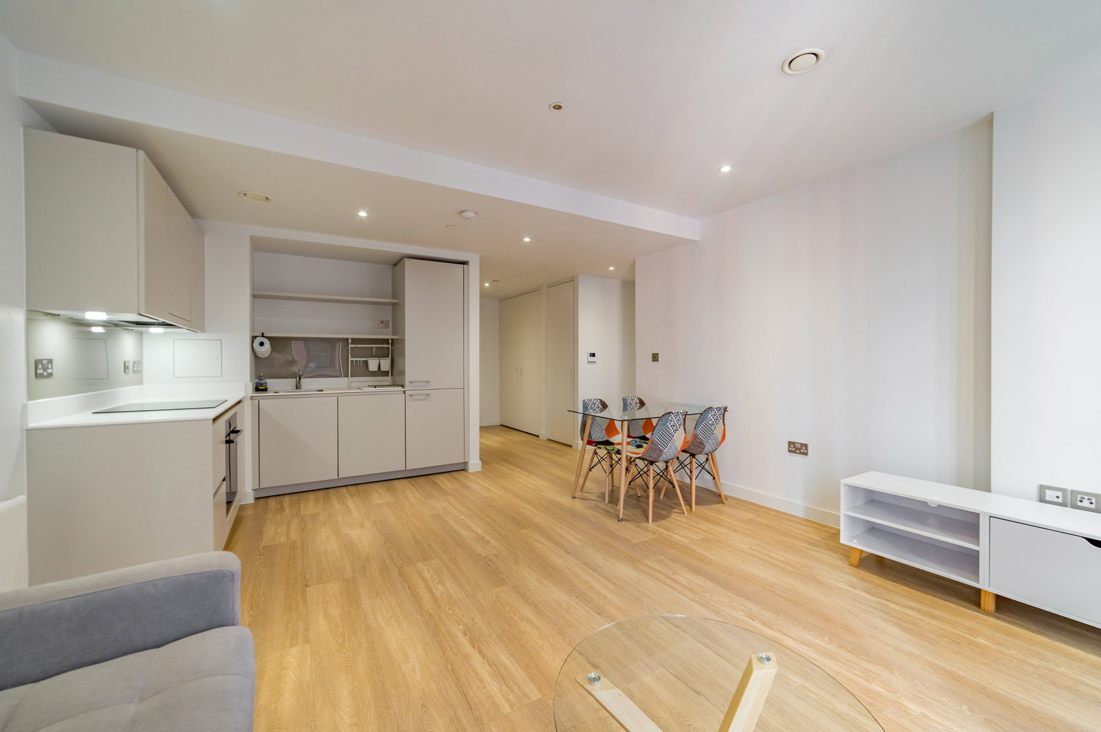 Apartment for sale in Manchester, Carding Building, 42 Whitworth Street, Manchester City Centre, M1 3AR, 560 m²