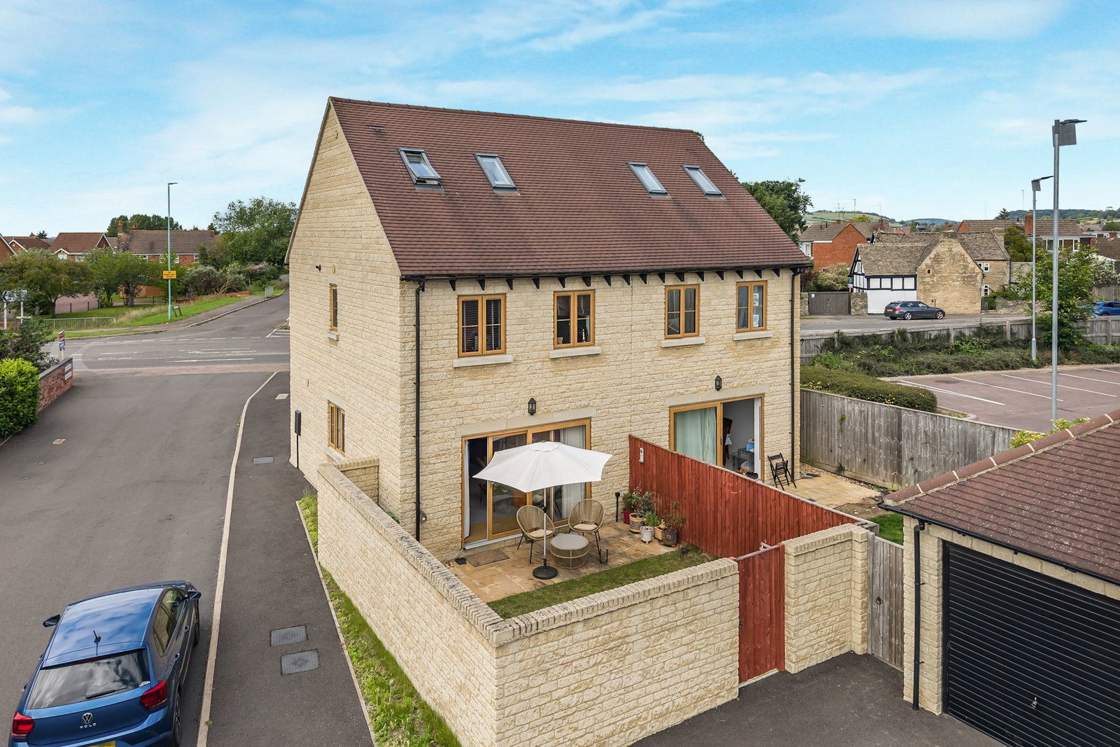 Semi Detached House in Cheltenham