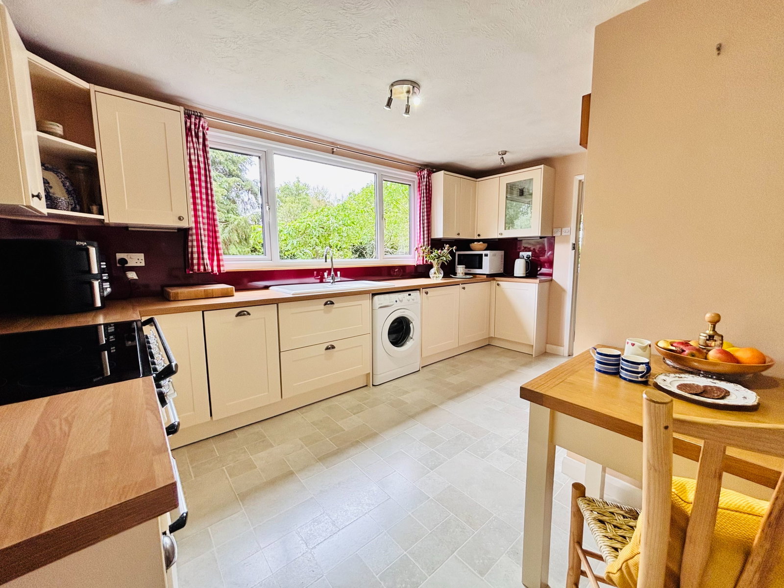 Semi Detached House in Tonbridge